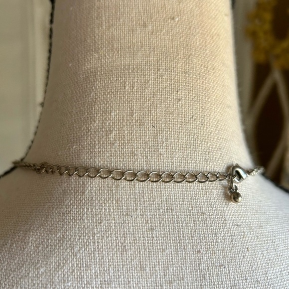 Statement Bib Necklace Black Faceted Acrylic Disks Silvertone Chain - Picture 10 of 11